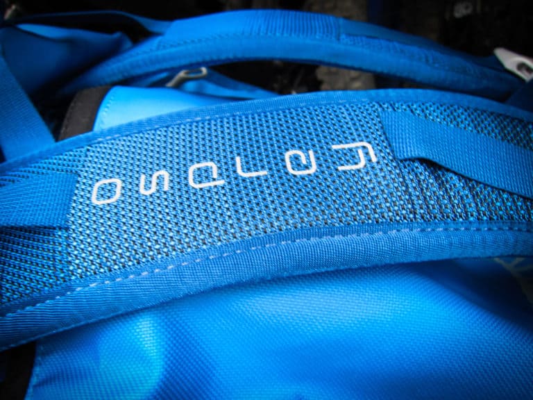 The Osprey Transporter stowaway backpack harness featuring thick padded straps for extra comfort. Pic:©Richard McGibbon 
