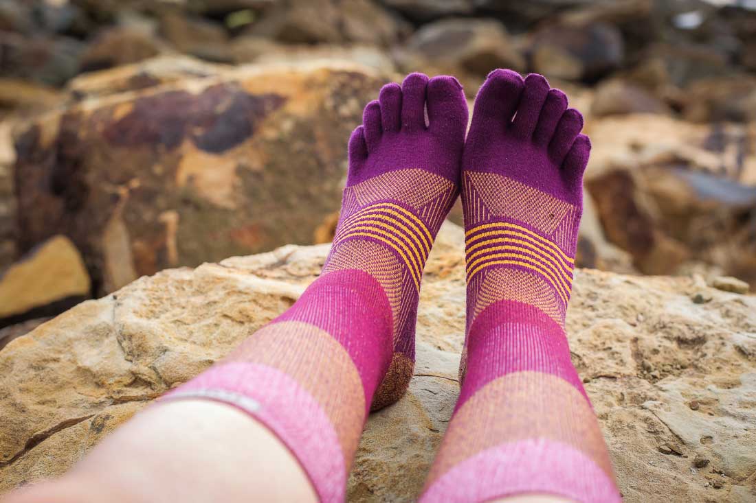 walking, Injinji Trail Midweight Crew Womens ladies toe socks toesock hiking 