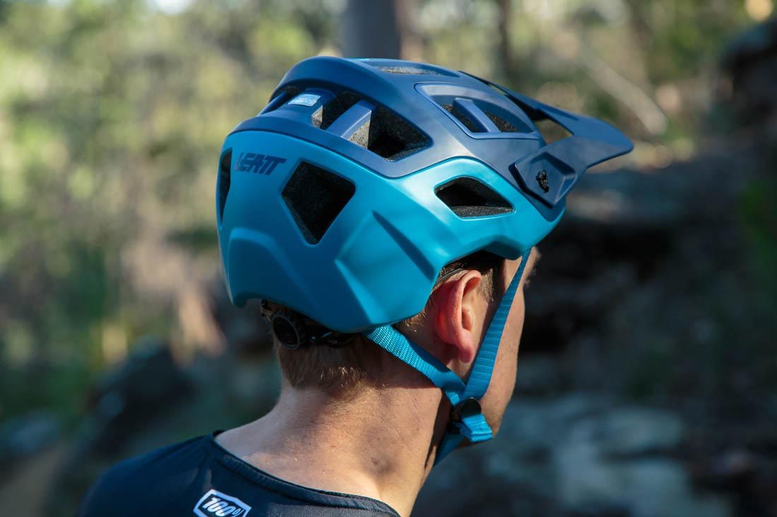 casco leatt dbx 3.0 all mountain